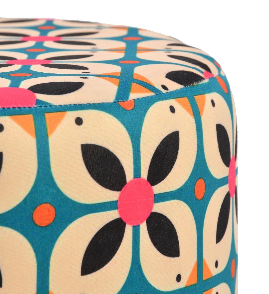 NACIA Elegant Ottoman Stool - Soft Cushioned Top for Seating & Footrest - Space-Saving, Stylish Design for Living Room, Bedroom & Office Spaces