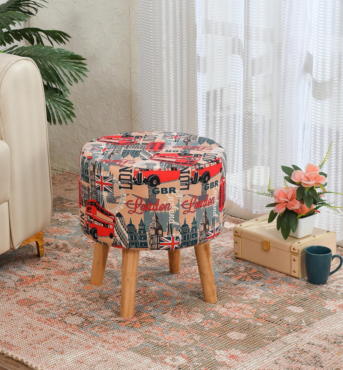NACIA Elegant Ottoman Stool - Soft Cushioned Top for Seating & Footrest - Space-Saving, Stylish Design for Living Room, Bedroom & Office Spaces