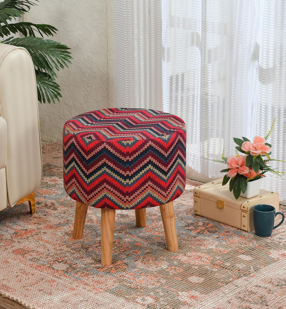 NACIA Elegant Ottoman Stool - Soft Cushioned Top for Seating & Footrest - Space-Saving, Stylish Design for Living Room, Bedroom & Office Spaces